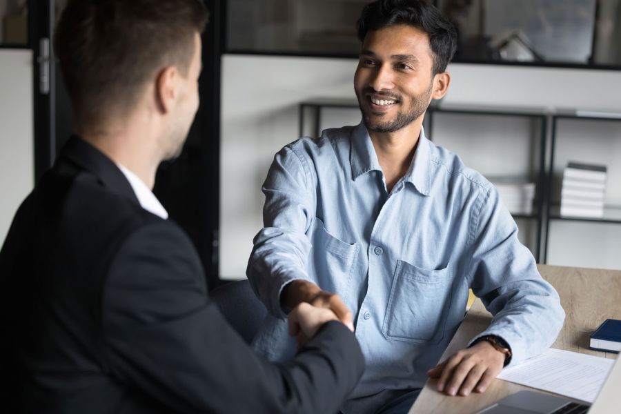 Why Should You Use a Broker to Sell Your Business? Why Should You Use a Broker to Sell Your Business?