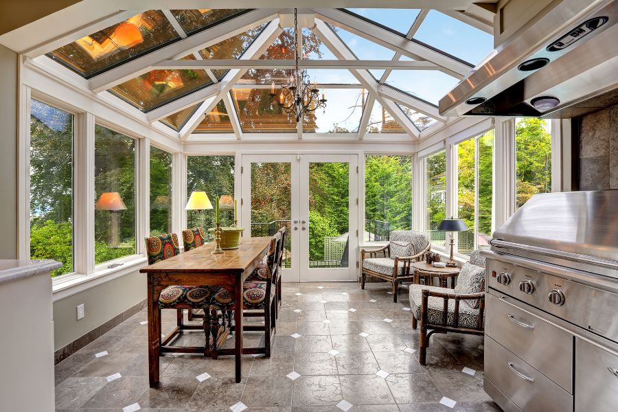 Spring Serenity: Sunroom Bliss with Innovative Living Spaces