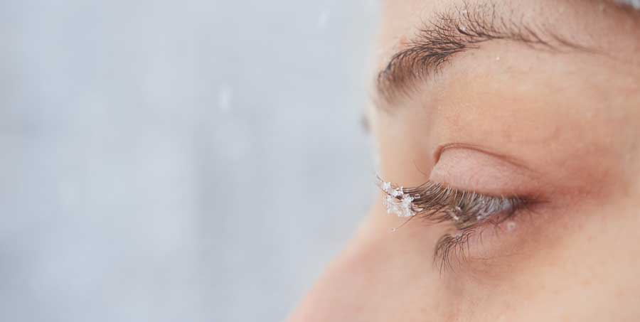How to Care for Lash Extensions in the Winter