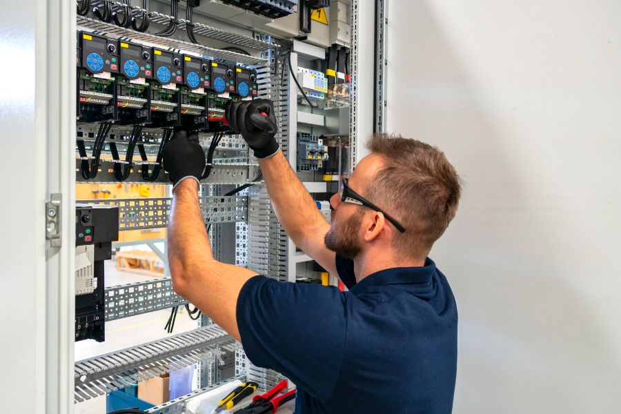 Signs Its Time to Upgrade Your Electrical Panel