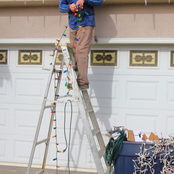 Let Top Cut Do Your Holiday Light Installation, Removal, and Storage