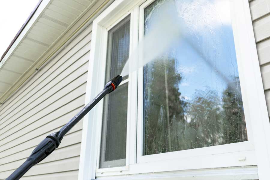 Make Cleaning Easier with a Pressure Washer