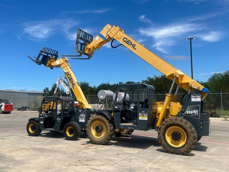 Telehandlers- Versatile Lifting Solutions for Construction Projects