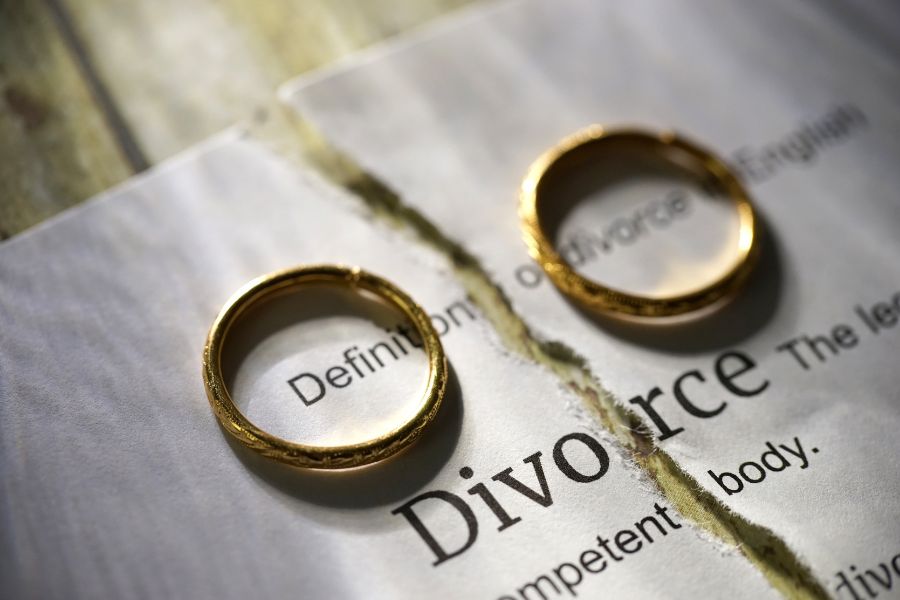 Navigating the Path to Divorce: Essential Information with Hampton & Pigott