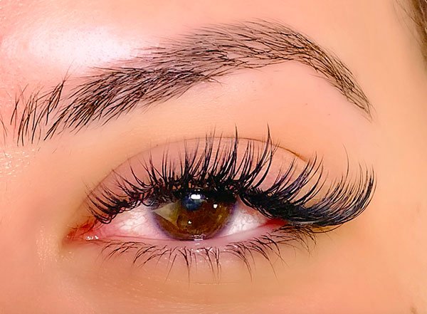 The Perfect Candidates for Lash Lifts and Tints